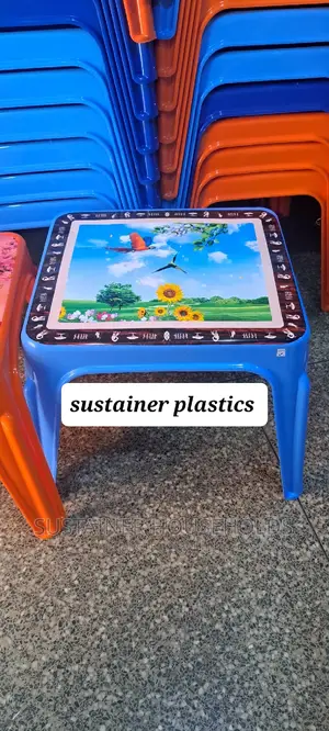 Flower Plastic Table