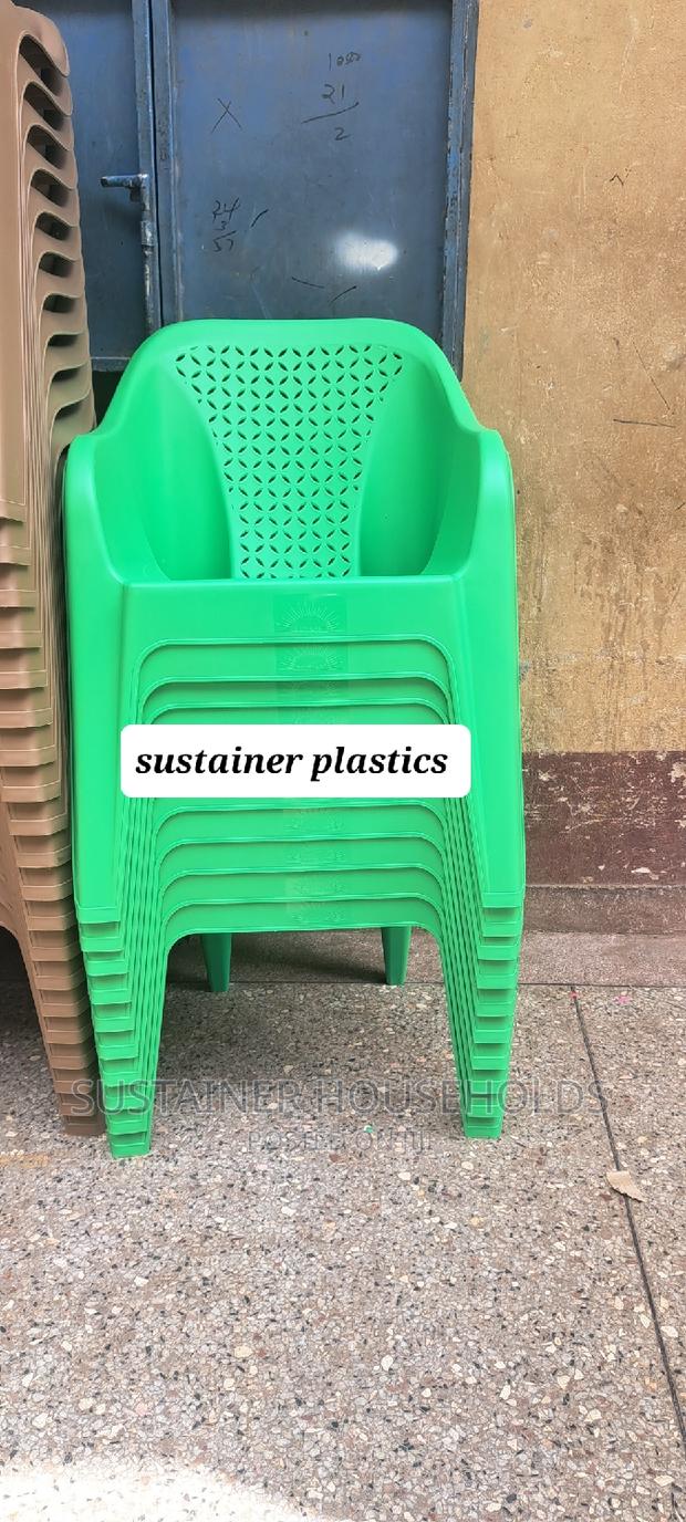 Easy Chairs - main view