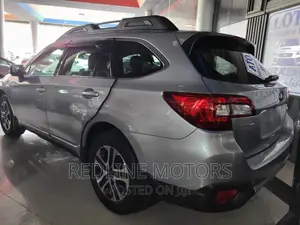 Subaru Outback 2.5i AWD 2018 Gray