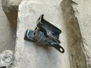 Engine Mounting Toyota Wish