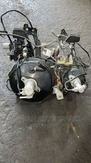 Mitsubishi Canter 4B10 Brake Booster Clutch Booster
