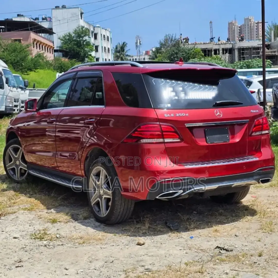 Mercedes-Benz GLE-Class GLE 350d 4MATIC 2017 Red