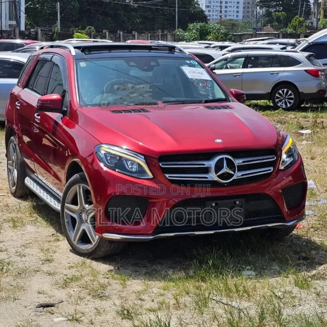 Mercedes-Benz GLE-Class GLE 350d 4MATIC 2017 Red