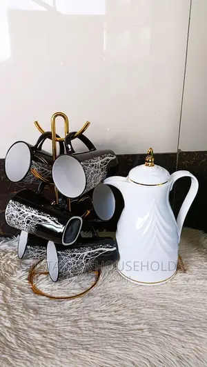 *Tea Sets*
*Golden Cups*
*Tree Mugs*