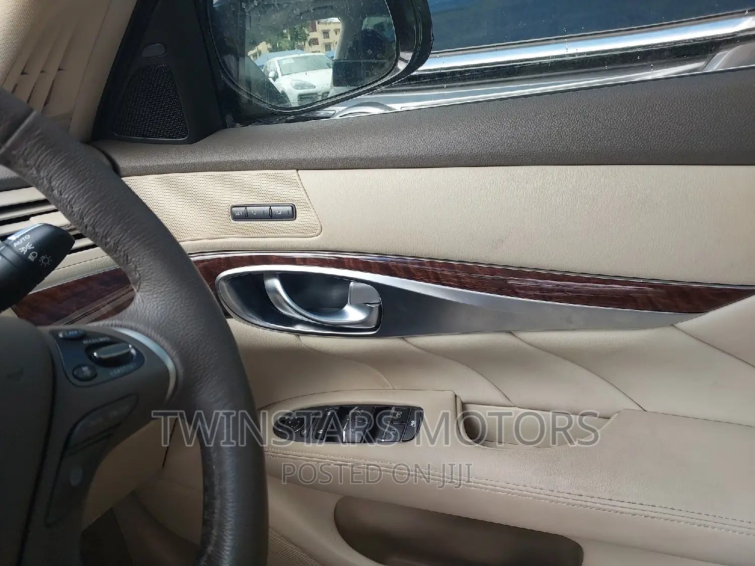 Nissan Fuga 2017 Gray