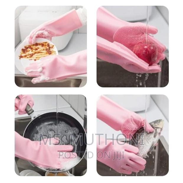 Kitchen Silicon Washing Gloves Now Available* - thumbnail 3