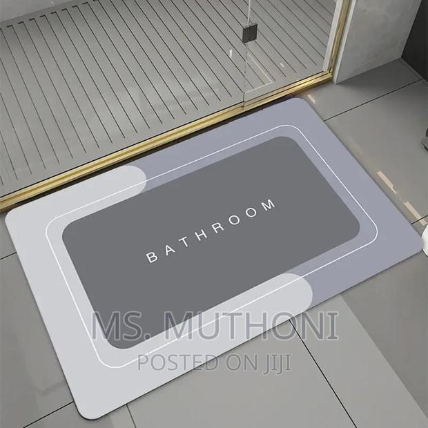 High Density Ant- Slip Rubber Bathroom Mat Now Available - thumbnail 2