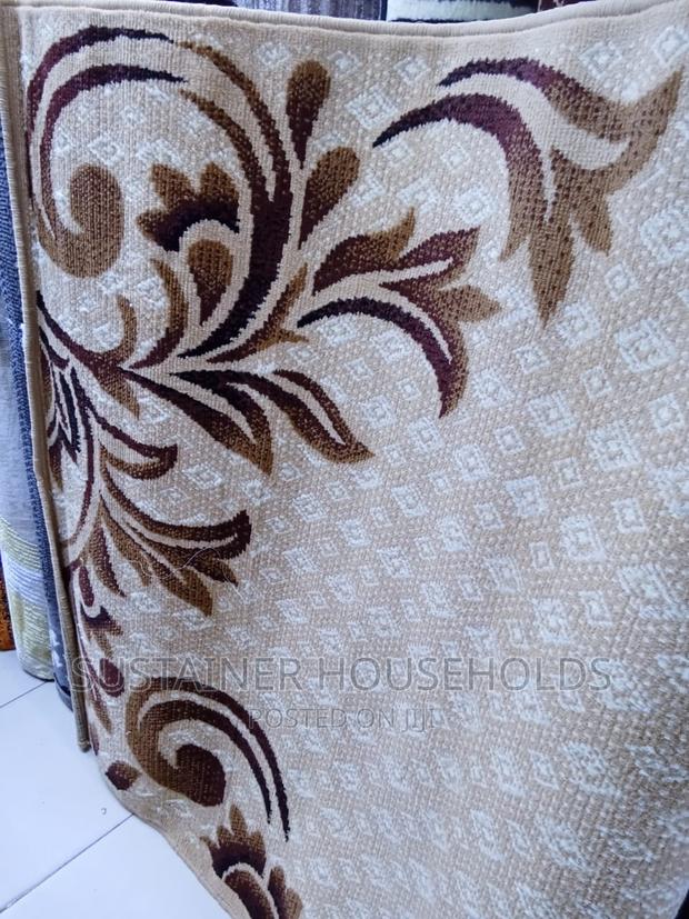 Normal Carpets
Size *4*6* Feets