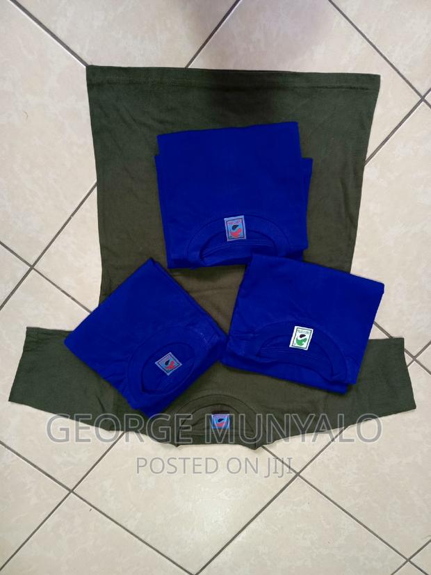 Royal Blue Unisex Plain T-shirts - thumbnail 3