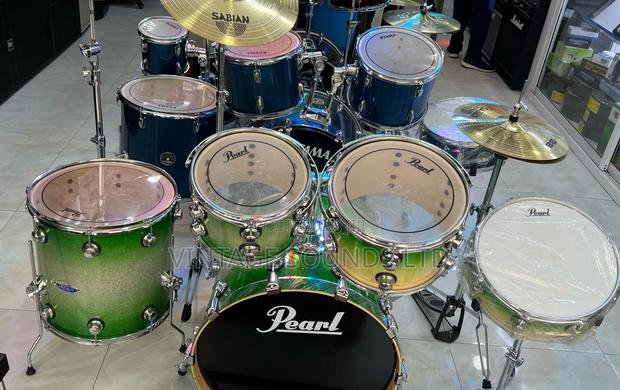 Pearl Decade 5-Piece Acoustic Drum Set/ New - thumbnail 2