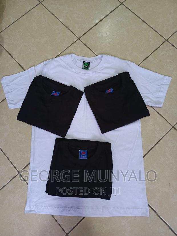 Black Unisex Plain T-Shirts, Round Neck T-Shirts