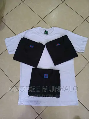 Black Unisex Plain T-Shirts, Round Neck T-Shirts