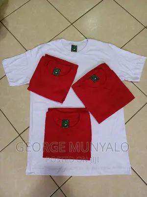 Red Plain Round Neck T-Shirts, Unisex T-Shirts