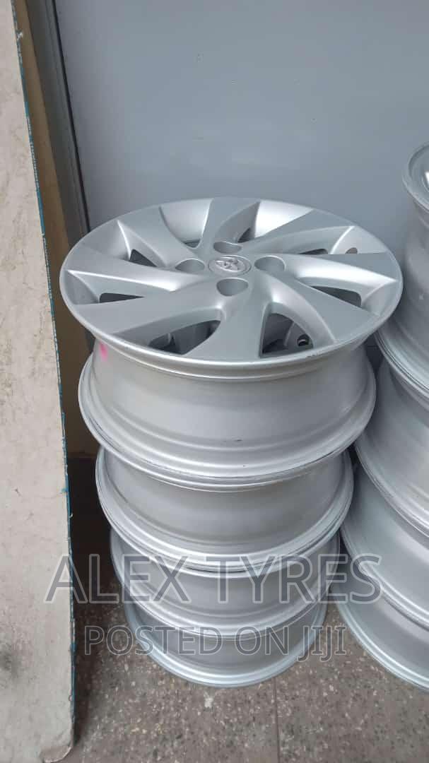 Size 15 Inches Toyota Axio Sport Japan Rims Set