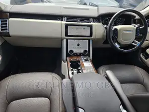 Land Rover Range Rover 3.0L V6 Supercharged 2019 White