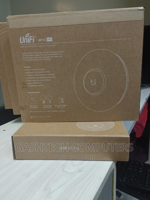 Ubiquiti Unifi AP-AC PRO - main view