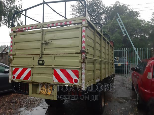 Mitsubishi Canter - thumbnail 4