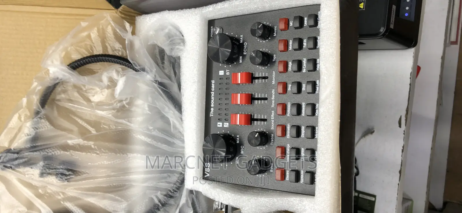 Cardioid Condenser Microphone With V8s Sound Card