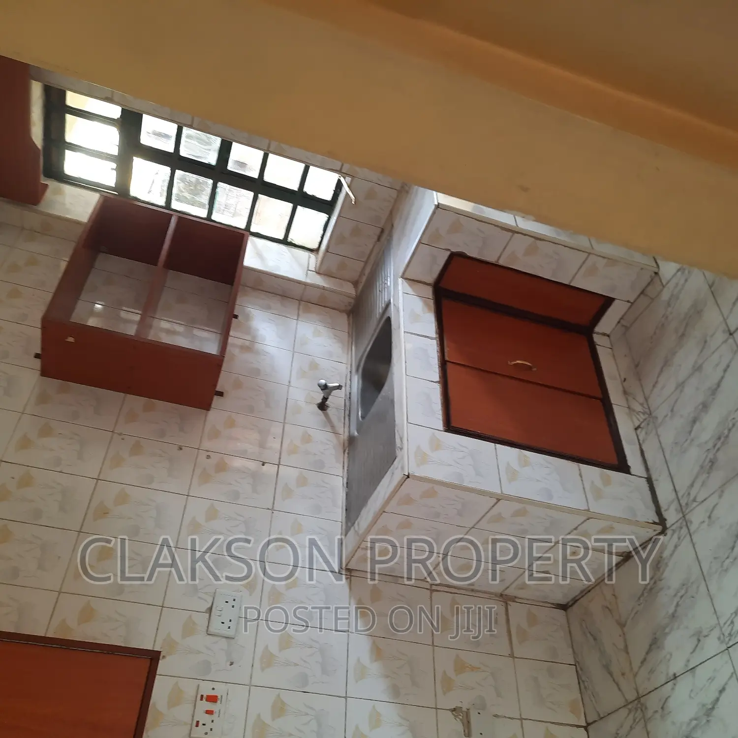 2bdrm Apartment in Naivashaa Road Near, Kilimani for rent