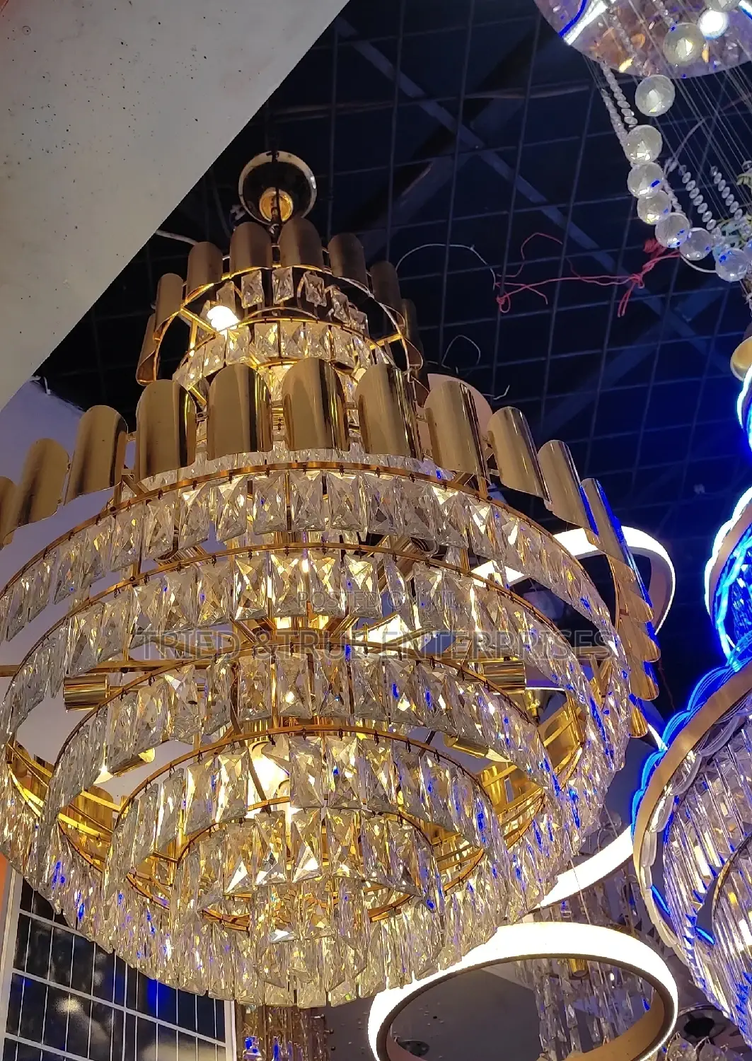 Chandaliers Size 800mm