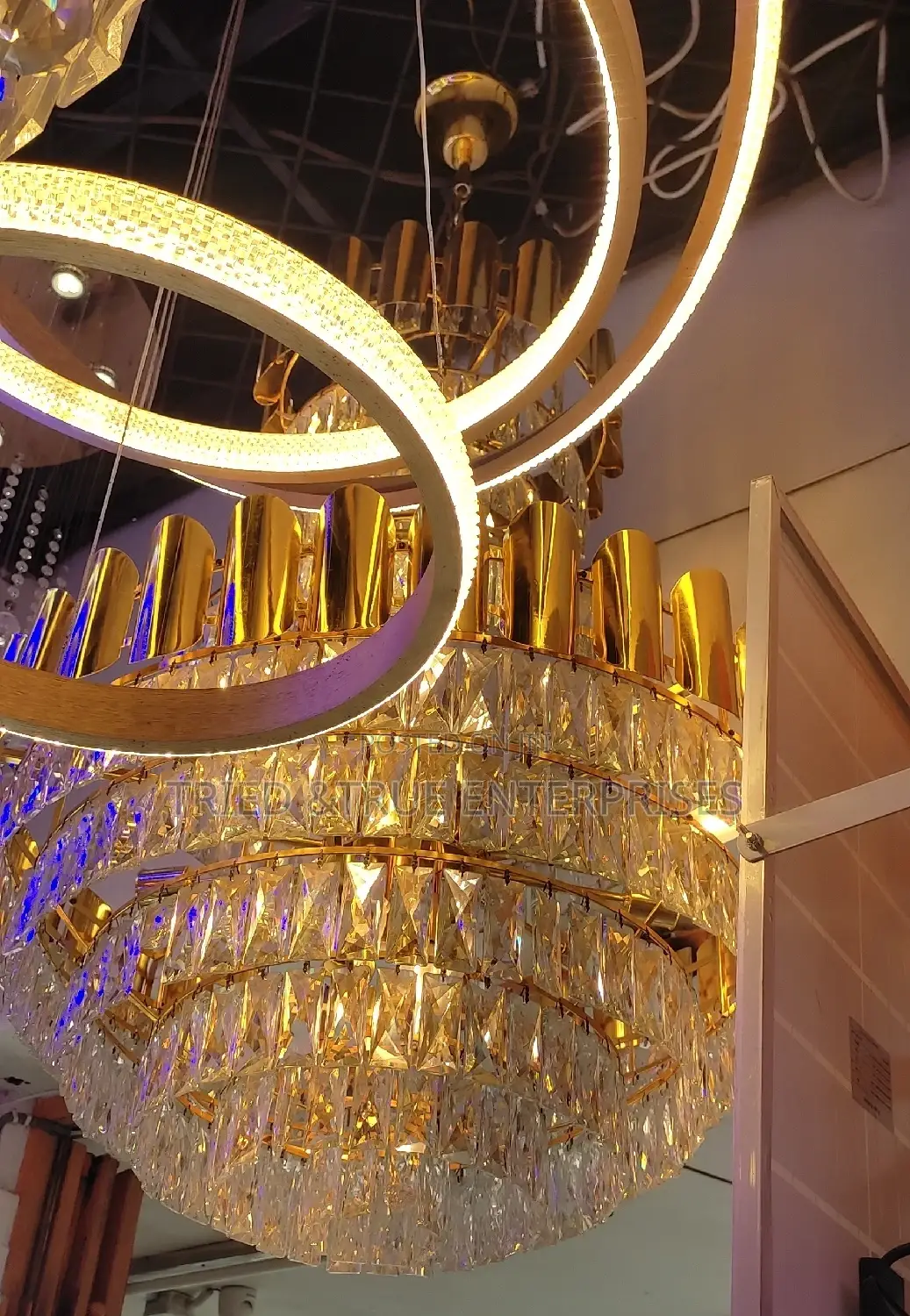 Chandaliers Size 800mm