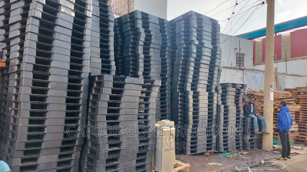 Strong Plastic Pallets