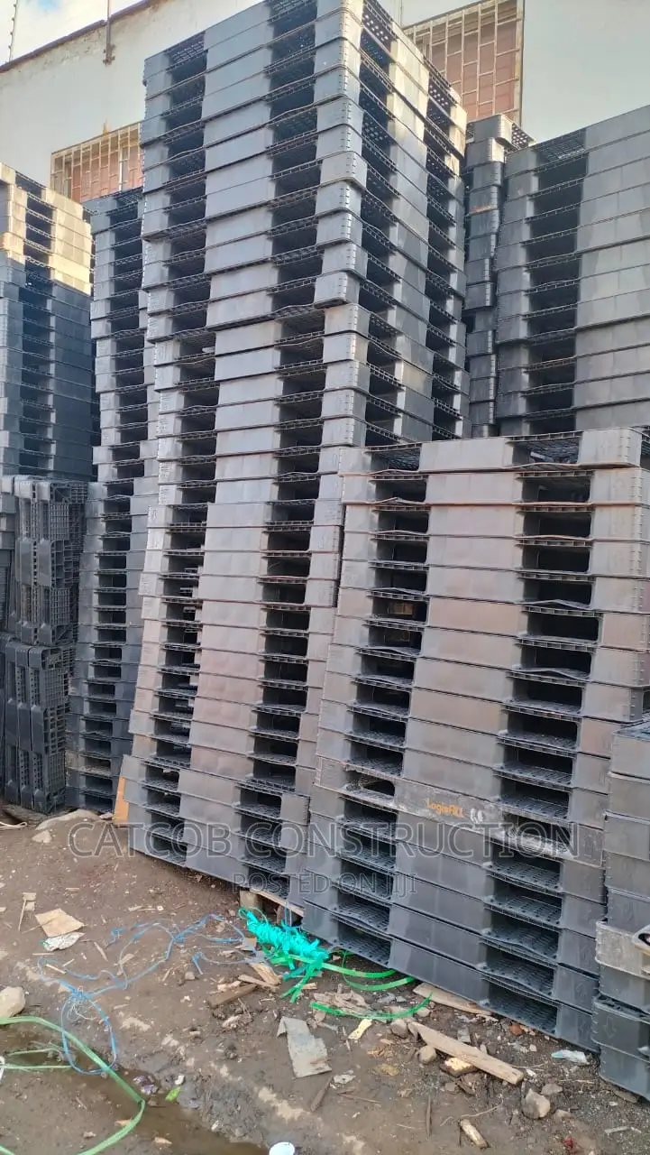 Strong Plastic Pallets