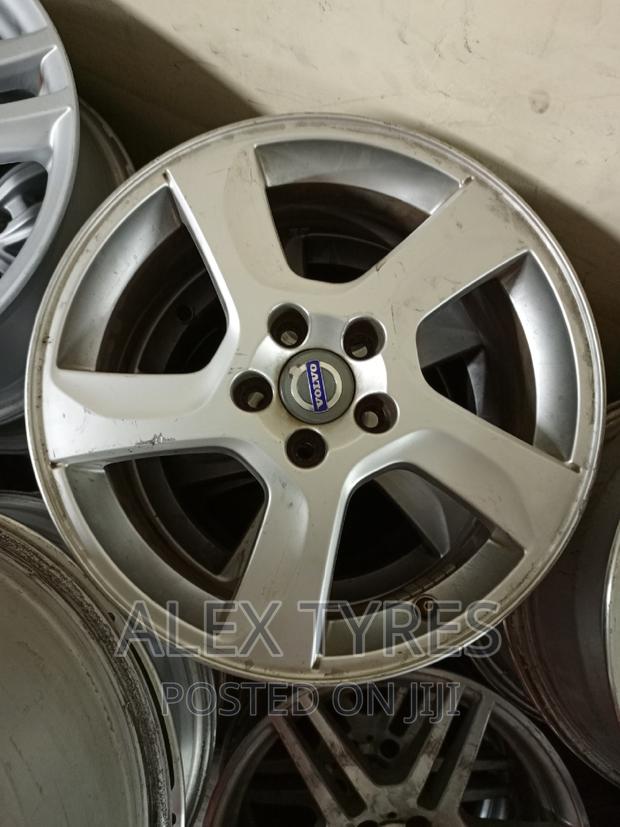 Size 17 Inches Volvo Alloy Japan Rims Set
