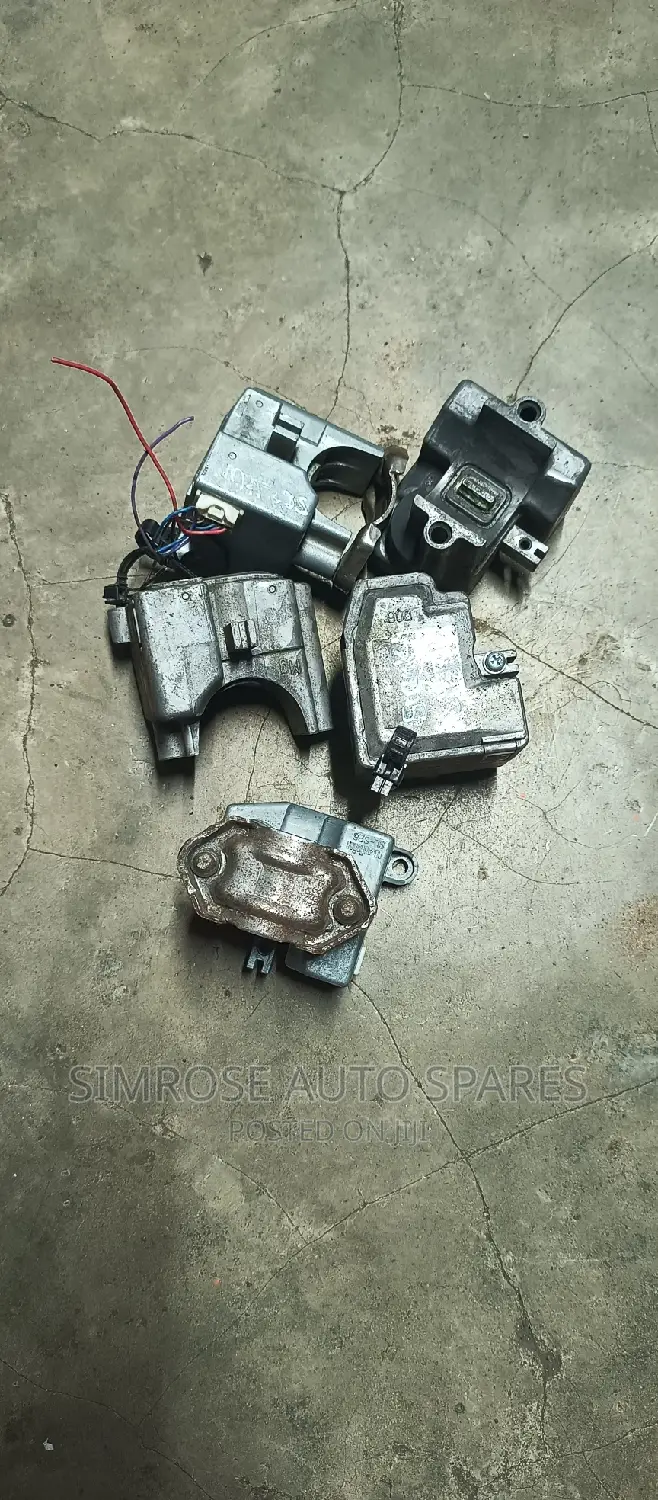 Suzuki Vitara, Swift, Alto Steering Lock. in Nairobi Central Vehicle