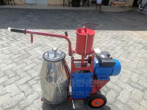 Milking Machine Single Bucket Single Phase - main view