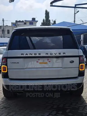 Land Rover Range Rover 3.0L V6 Supercharged 2019 White