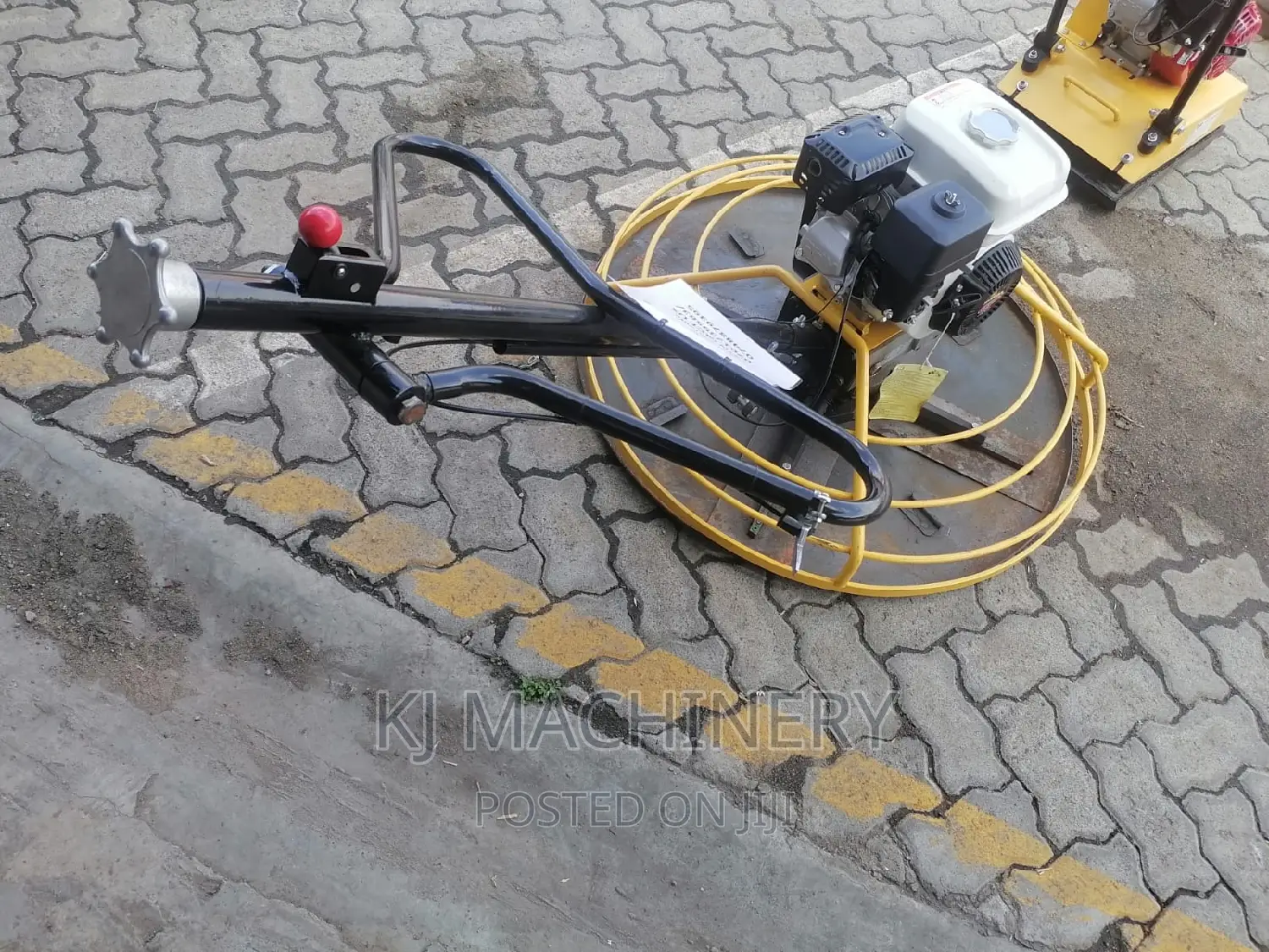 Honda Power Float With Pan in Stock