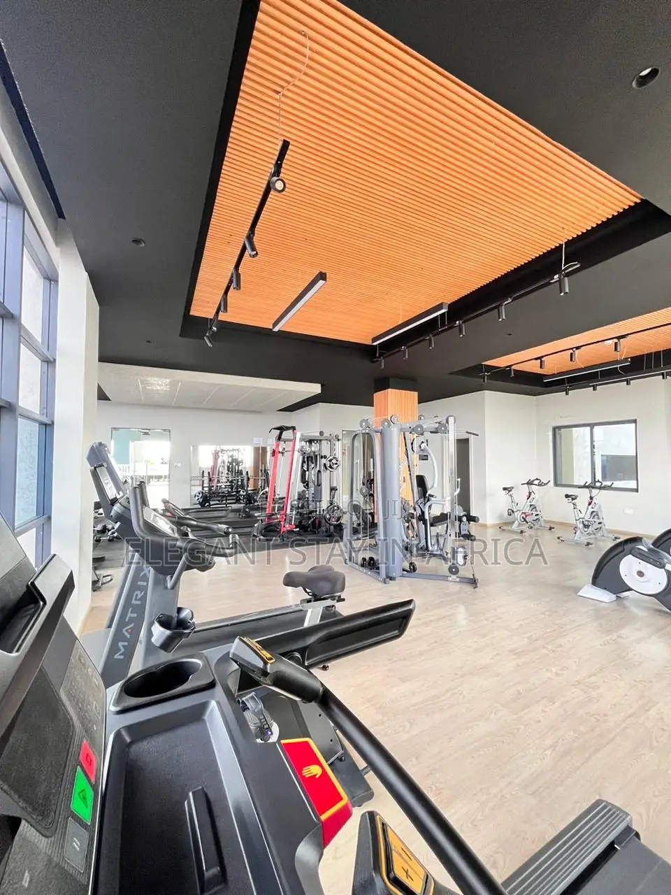 Luxurious 1 Bedroom Available in Riverside Area