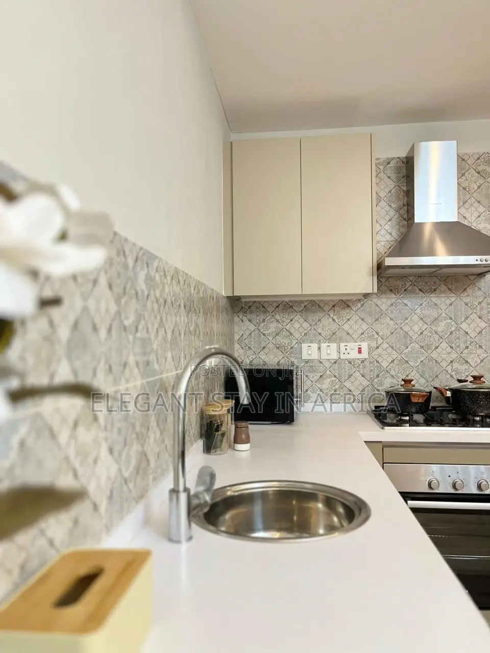 Luxurious 1 Bedroom Available in Riverside Area