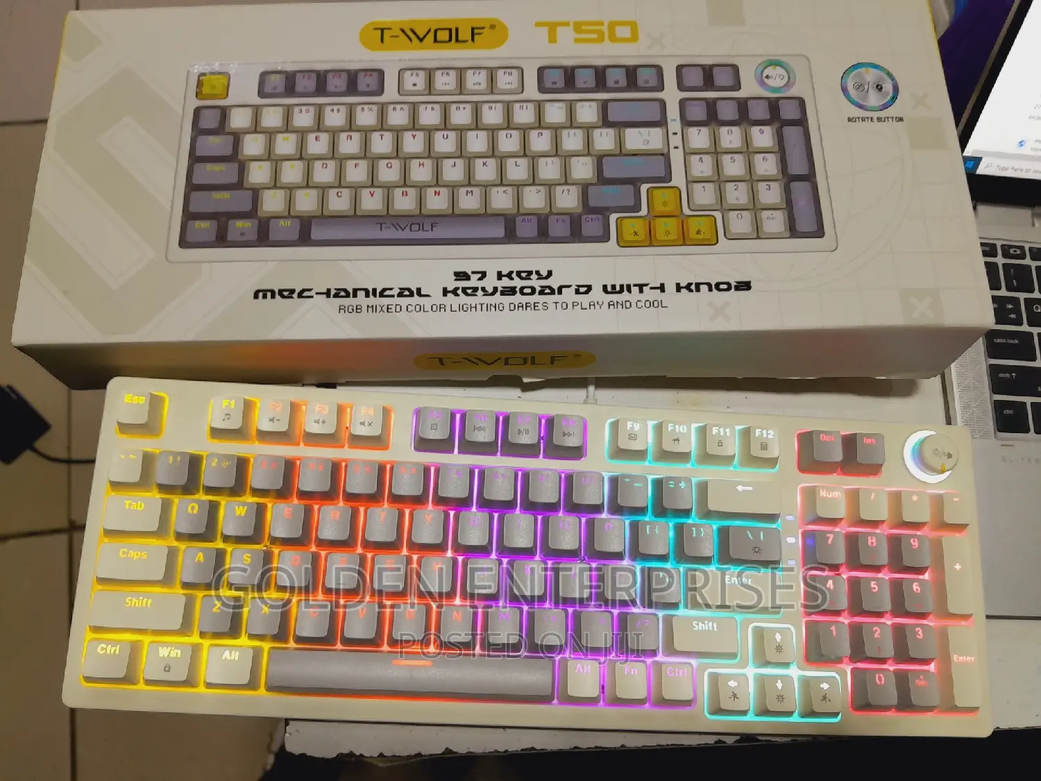 Mechanical Gaming Keyboard With Knob and Backlight