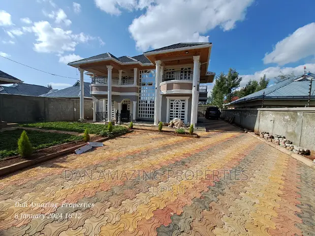 7bdrm Maisonette in Matasia for sale