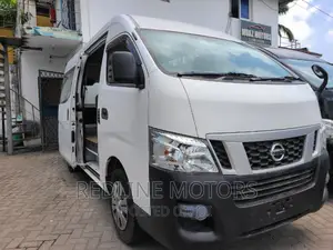 Nissan Caravan (Urvan) 2016 White