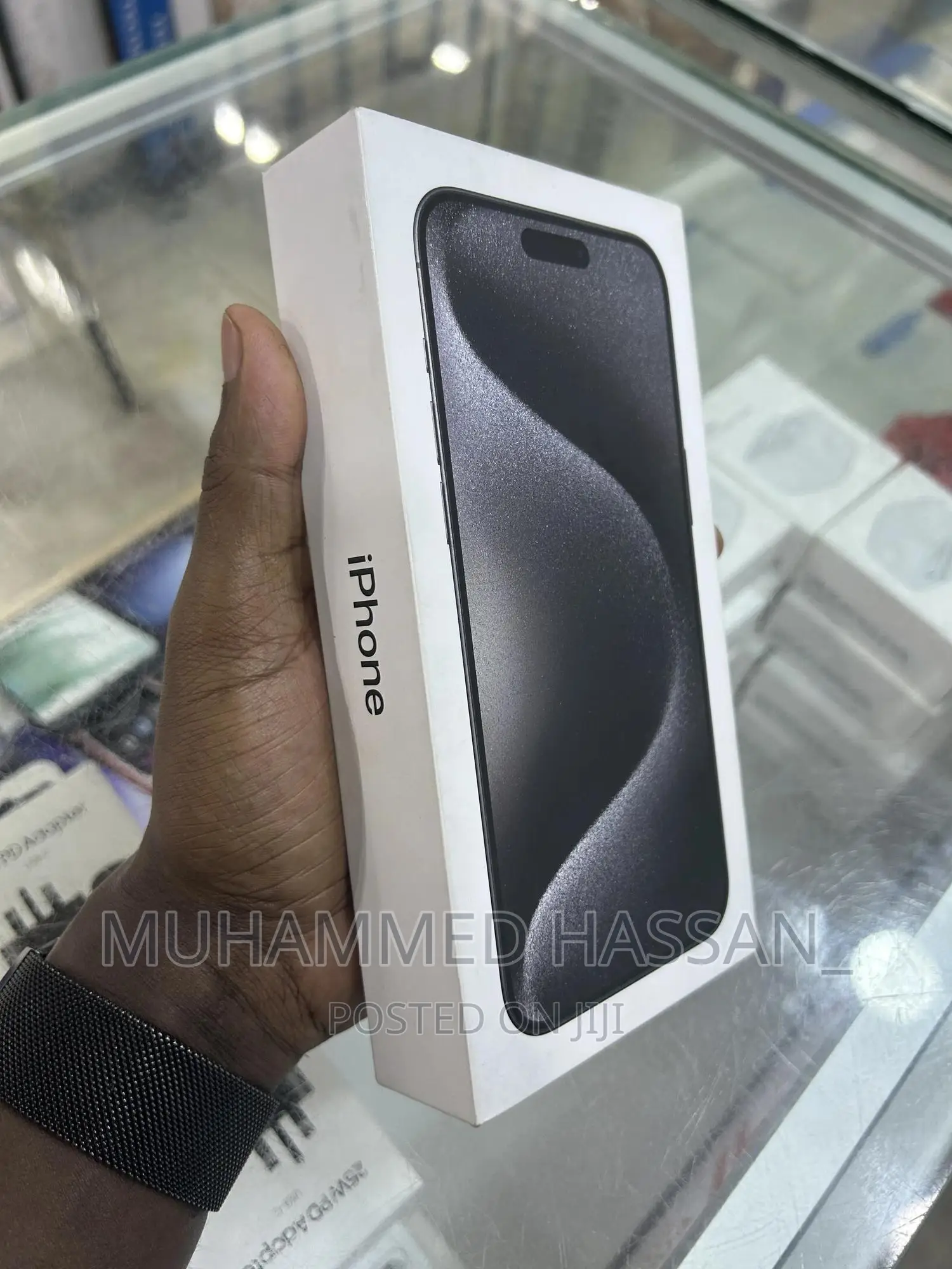 New Apple iPhone 15 Pro Max 256 GB Black