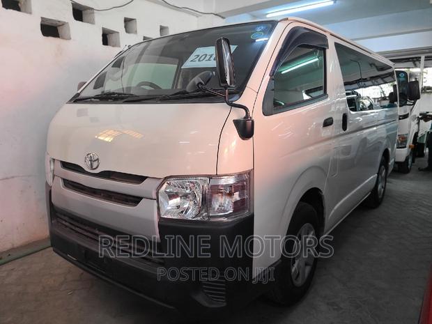 Toyota HiAce 2016 White