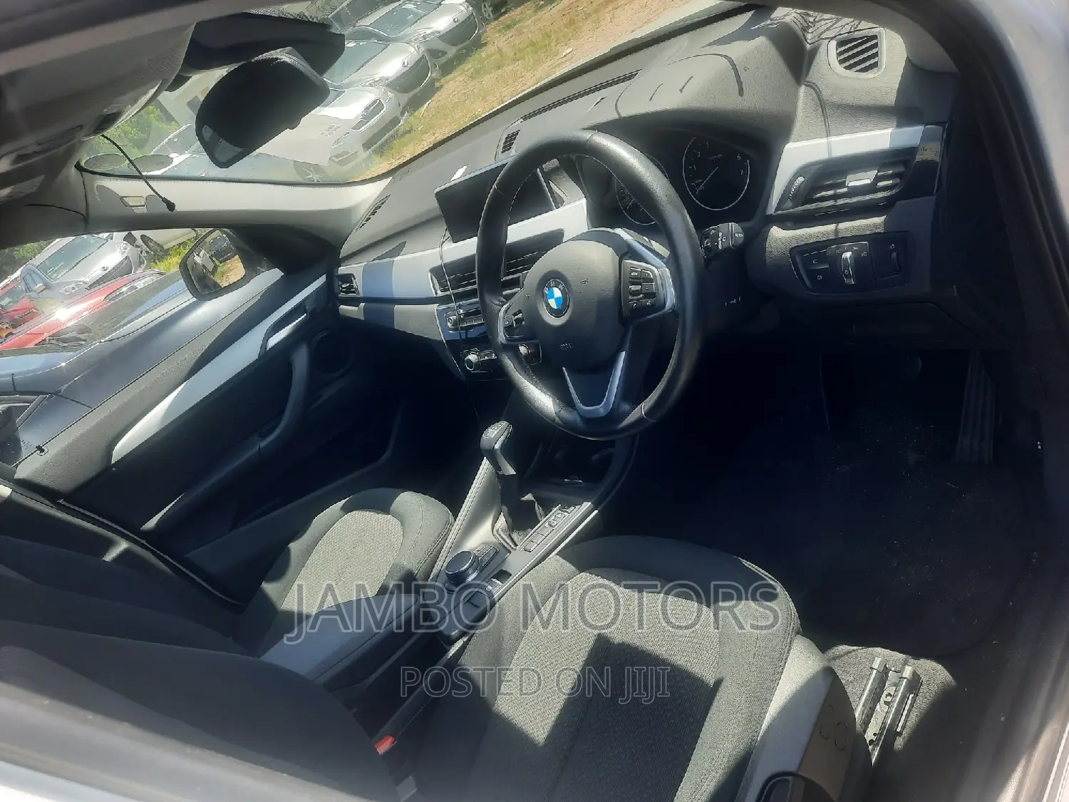 BMW X1 sDrive28i FWD 2017 Black