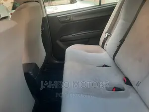 Toyota Axio 1.5 Hybrid 2WD 2017 White