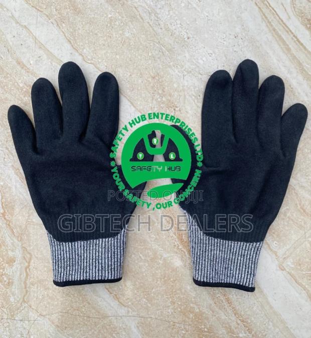 Nitrile Gloves Anti Impact Cut Resistant Now Available - main view