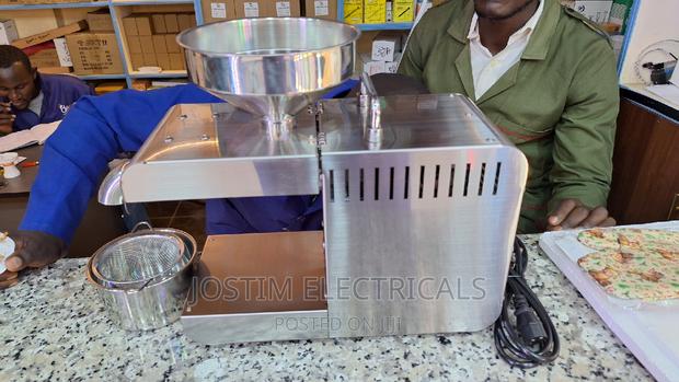 Oil Extractor Machine - thumbnail 2