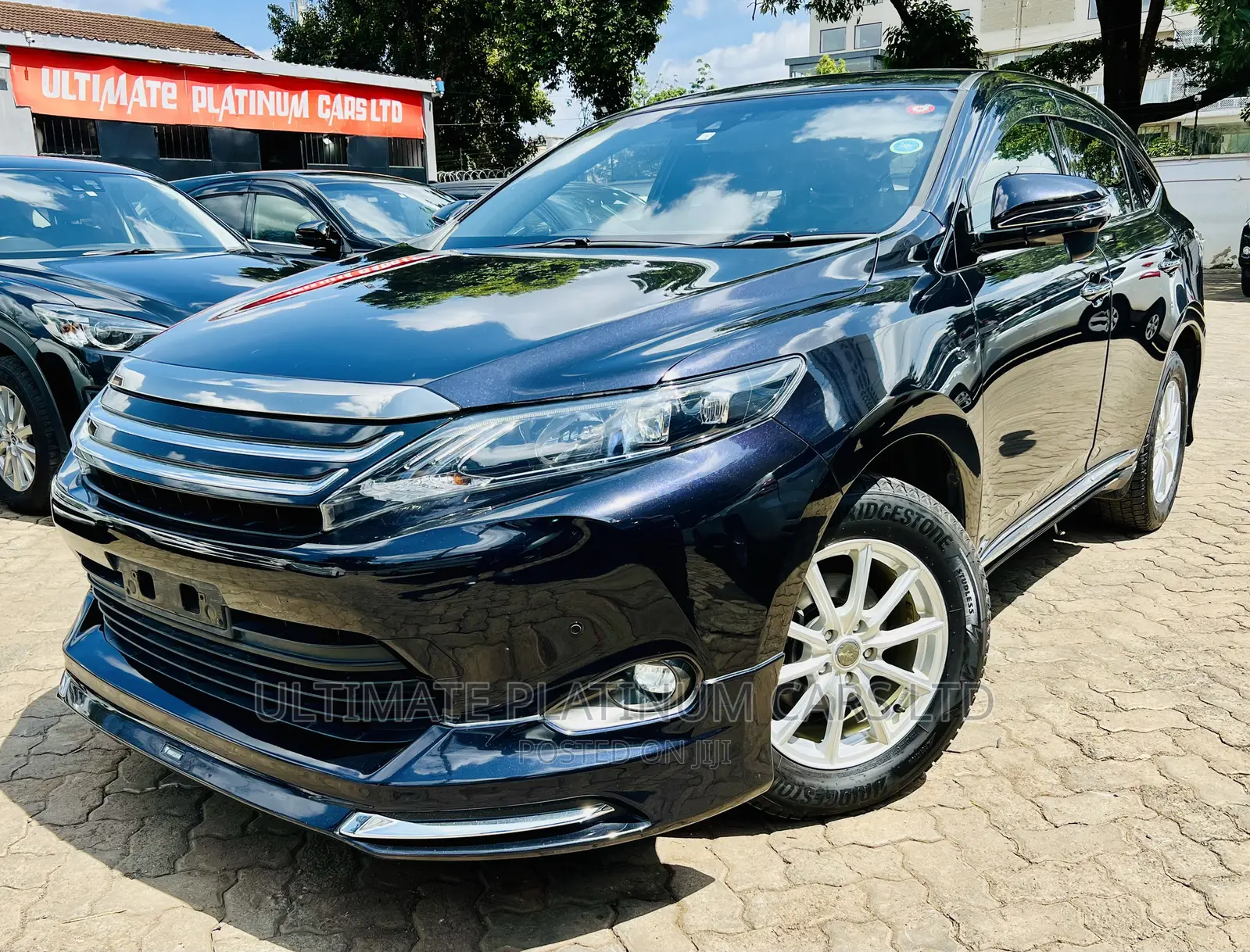 Toyota Harrier 2.0 4WD 2016 Purple