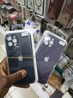 iPhone 12 Pro Max Cover Black Frosted Glass Hard Silicone