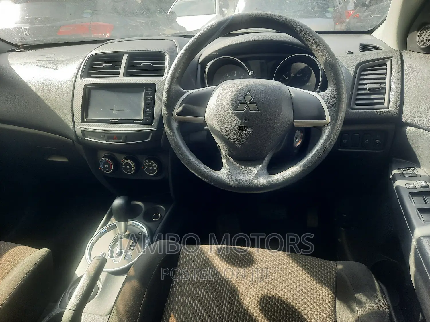 Mitsubishi RVR 2017 Silver