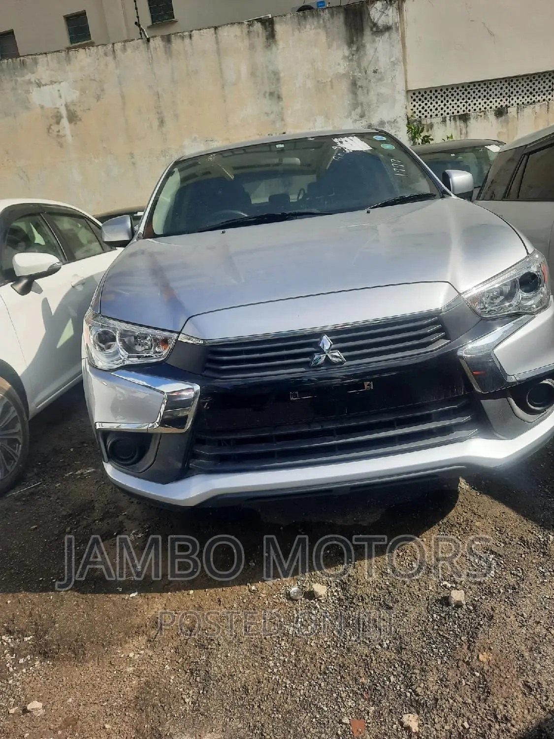 Mitsubishi RVR 2017 Silver