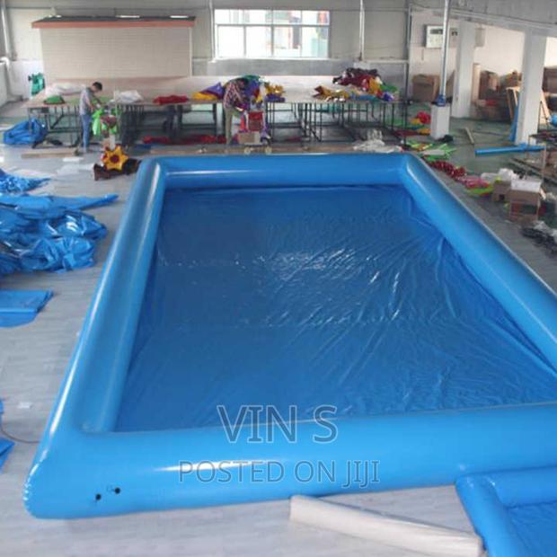Inflătable Swimmïng Põol/ Inflatable Swimming Pool+ Swimmíng