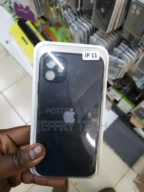 iPhone 11 Black Frosted Glass Soft Silicone Border Case