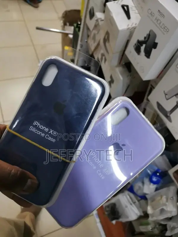 iPhone X/Xs Black Silicone Case